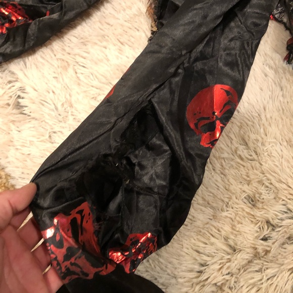 Halloween Carver the clown outfit size 14-16. Boys used condition . - Picture 6 of 9